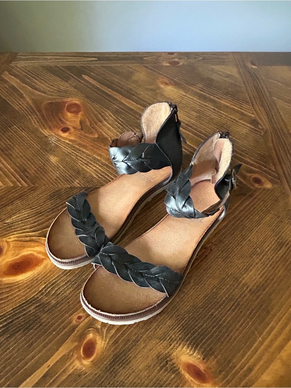 MIZ MOOZ Braided Leather Sandals - Picture 2 of 9